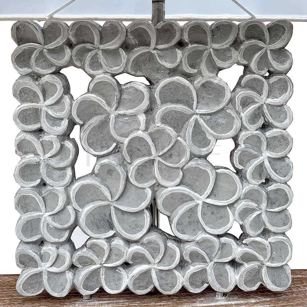 Carved Table Lamp "Kamboja"