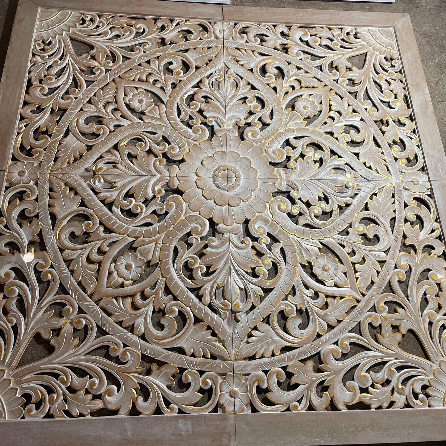 Carved Full Bed Headboard "Teratai" - USA