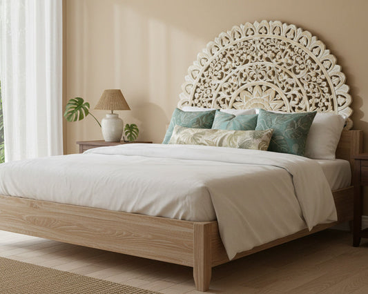 Half-moon Carved Bed headboard 'Semanggi' in Antic Wash