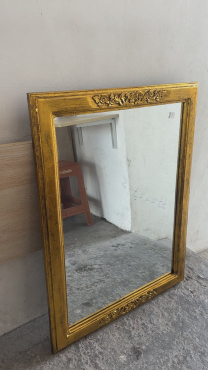 Hand Carved Mirror "Besakih" - Gold Wash - 90 cm