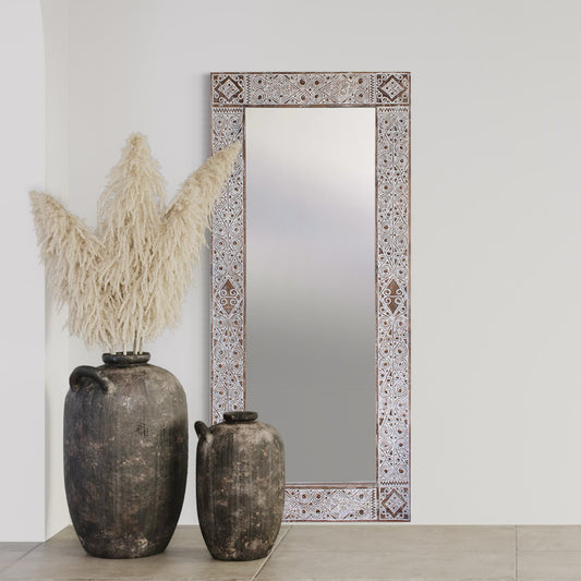 Hand Carved Mirror "Ainaro" - White wash - 180 cm